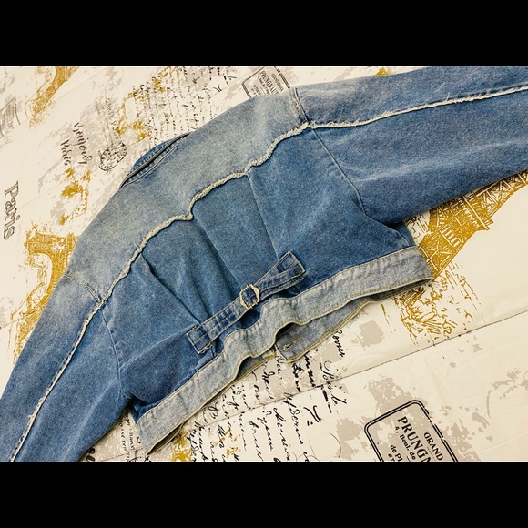 Denim jacket - Picture 7 of 11